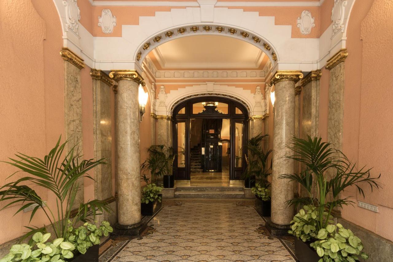 Hostal Santillan Madrid Kültér fotó