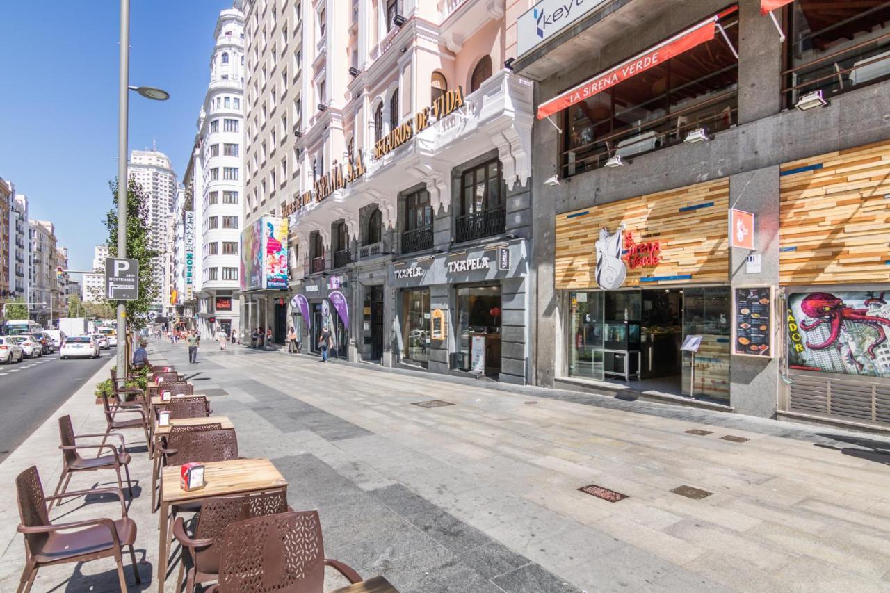 Hostal Santillan Madrid Kültér fotó
